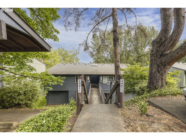 24011 Ne TREEHILL Dr, Wood Village, OR 97060