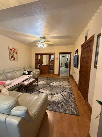 2720 N Monitor Avenue, Chicago, IL 60639