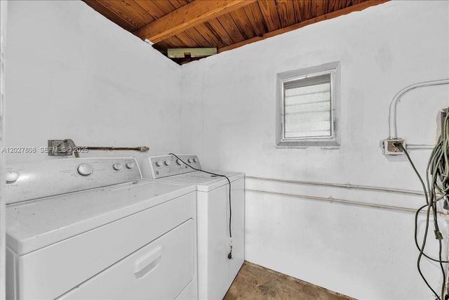6531 Sherman Street, Hollywood, FL 33024