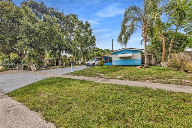 6531 Sherman Street, Hollywood, FL 33024