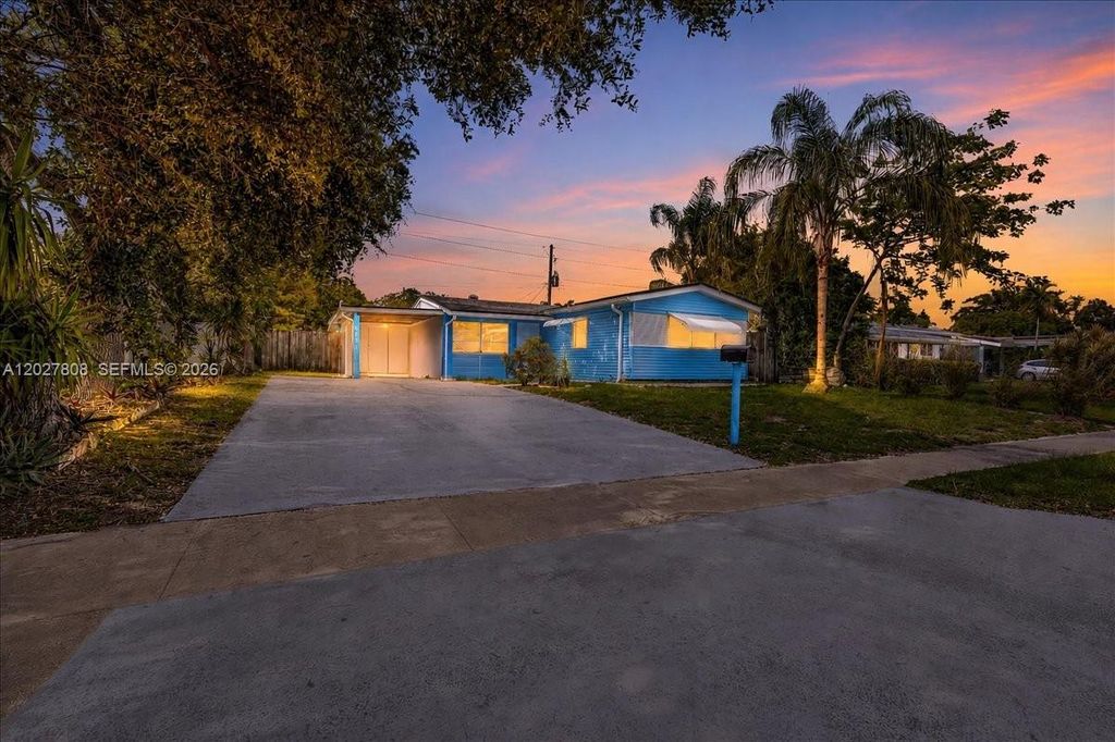 6531 Sherman Street, Hollywood, FL 33024