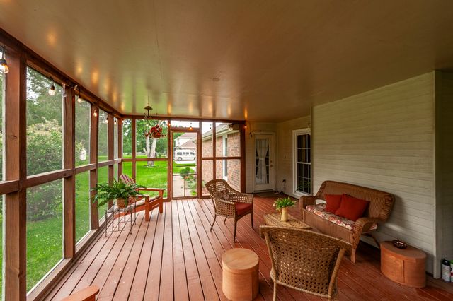 112 Arrowhead Dr, Hendersonville, TN 37075