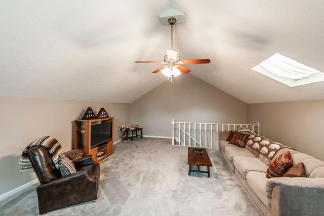 112 Arrowhead Dr, Hendersonville, TN 37075