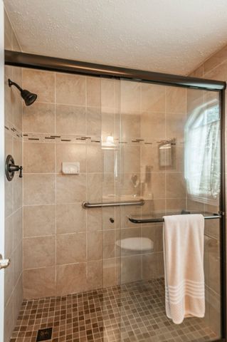 112 Arrowhead Dr, Hendersonville, TN 37075