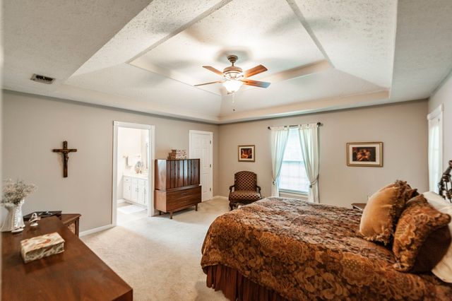 112 Arrowhead Dr, Hendersonville, TN 37075