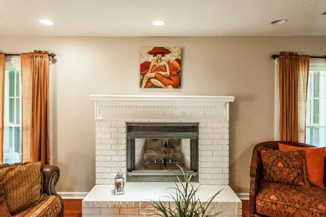 112 Arrowhead Dr, Hendersonville, TN 37075