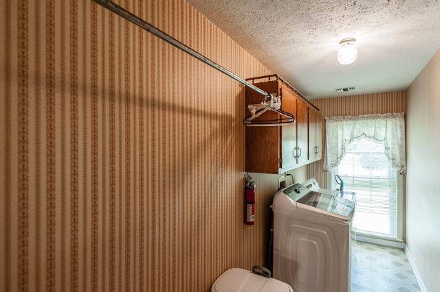 112 Arrowhead Dr, Hendersonville, TN 37075