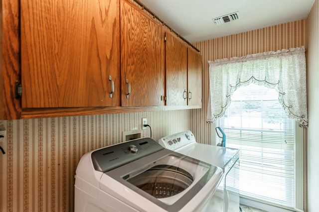 112 Arrowhead Dr, Hendersonville, TN 37075