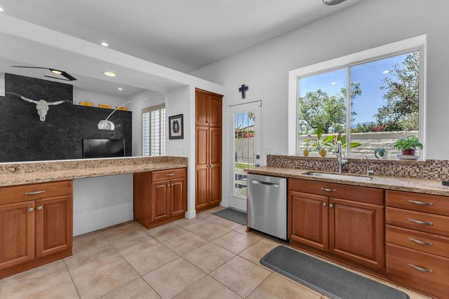 245 Strada Fortuna, Palm Desert, CA 92260