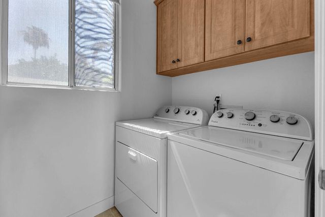 245 Strada Fortuna, Palm Desert, CA 92260