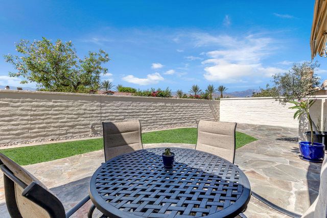 245 Strada Fortuna, Palm Desert, CA 92260
