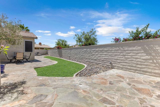 245 Strada Fortuna, Palm Desert, CA 92260