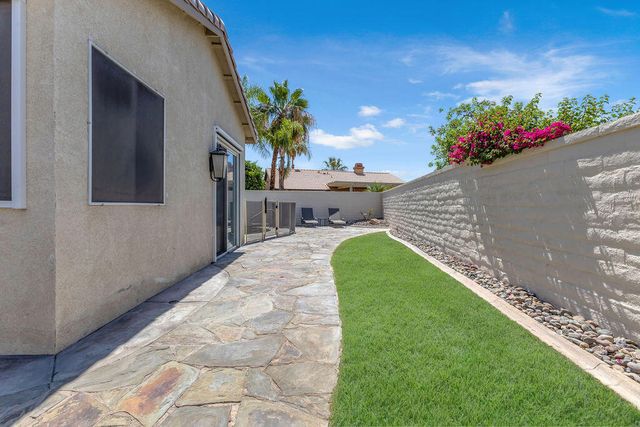245 Strada Fortuna, Palm Desert, CA 92260
