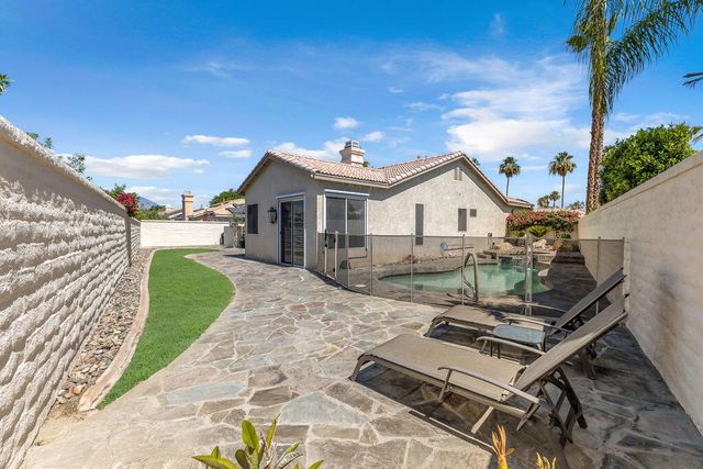 245 Strada Fortuna, Palm Desert, CA 92260