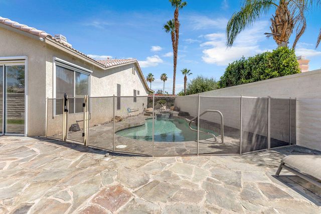 245 Strada Fortuna, Palm Desert, CA 92260