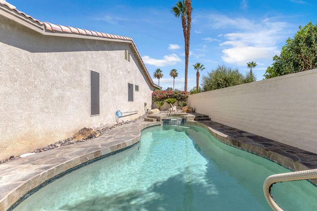 245 Strada Fortuna, Palm Desert, CA 92260