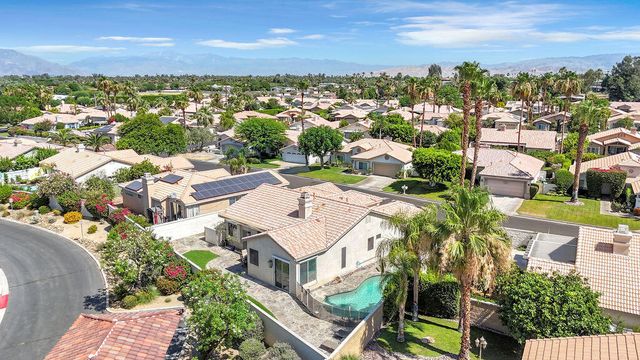 245 Strada Fortuna, Palm Desert, CA 92260