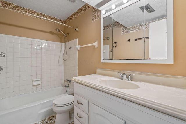 590 Willis Lane, Delaware, OH 43015