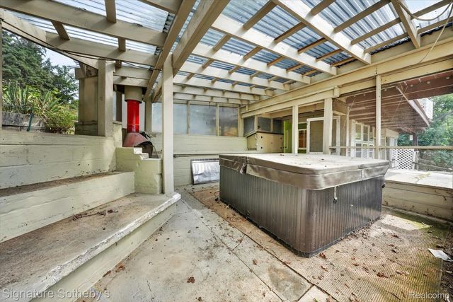 3310 Se Baldwin Road N, Hadley Township, MI 48455