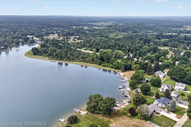 3310 Se Baldwin Road N, Hadley Township, MI 48455