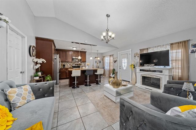 256 CRANBROOK DRIVE, Kissimmee, FL 34758