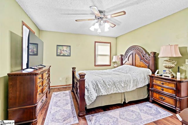 222 Jared Drive, Laurens, SC 29360