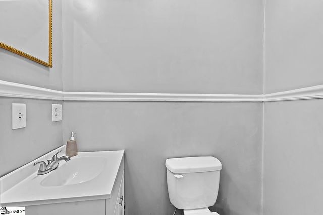 222 Jared Drive, Laurens, SC 29360