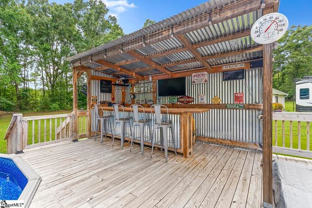222 Jared Drive, Laurens, SC 29360