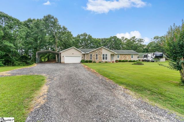 222 Jared Drive, Laurens, SC 29360
