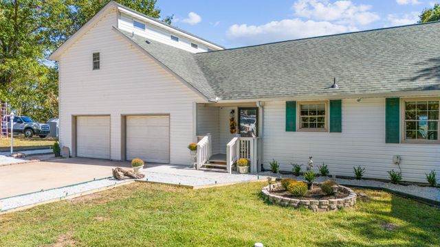 63301 E 246 Lane, Wyandotte, OK 74370