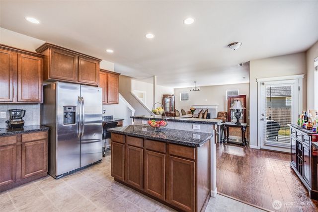 7811 238th ST Court E, Graham, WA 98338