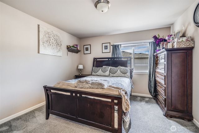 7811 238th ST Court E, Graham, WA 98338
