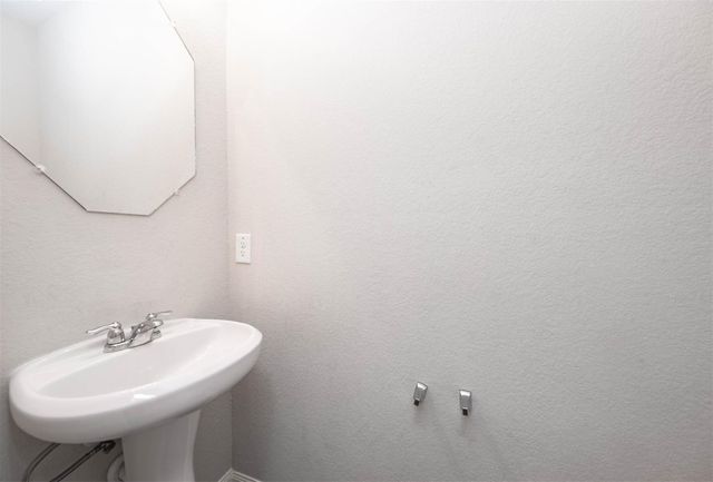 5130 Wolgan Lake Court, Houston, TX 77084
