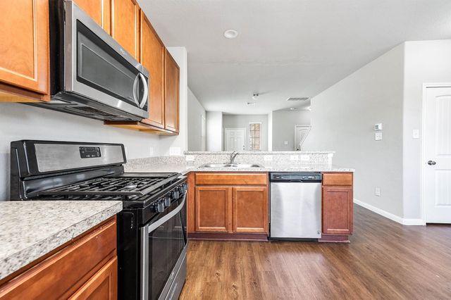 5130 Wolgan Lake Court, Houston, TX 77084