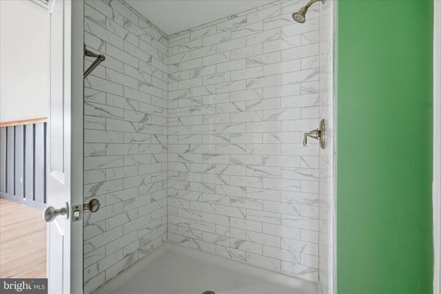 5 PEKING LN, Martinsburg, WV 25403