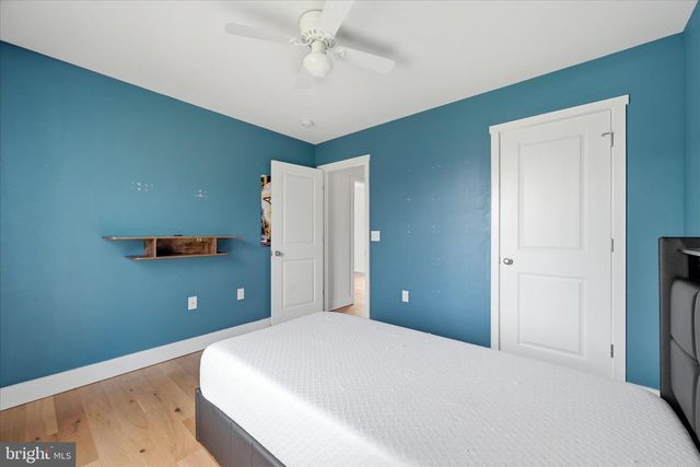 5 PEKING LN, Martinsburg, WV 25403