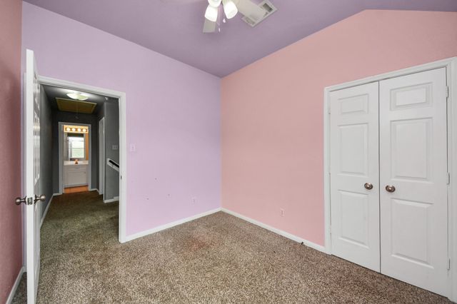 1010 Garden Walk Drive, La Porte, TX 77571