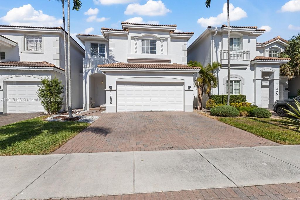 11505 NW 71st St, Doral, FL 33178