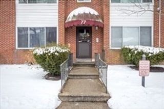 77 Colonel Bell Dr 4, Brockton, MA 02301