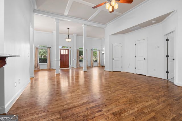 210 Misty Grove Drive, Loganville, GA 30052