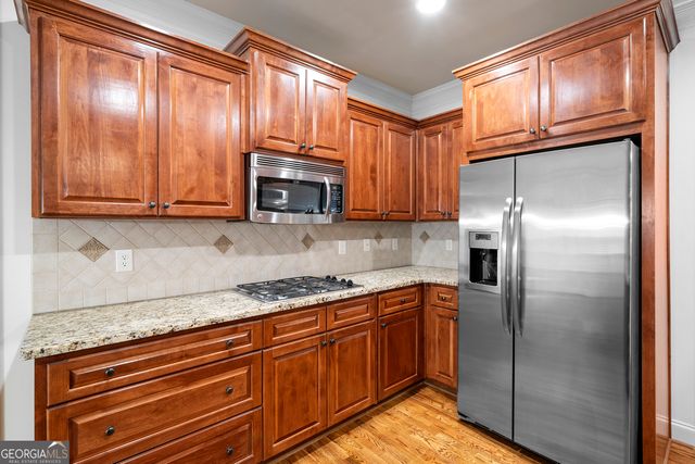 210 Misty Grove Drive, Loganville, GA 30052