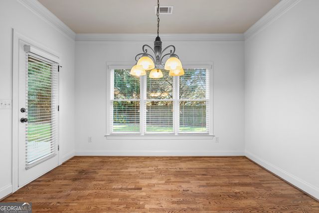 210 Misty Grove Drive, Loganville, GA 30052