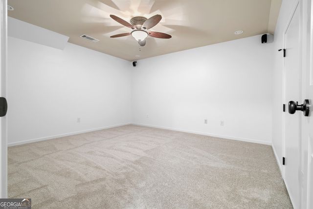 210 Misty Grove Drive, Loganville, GA 30052