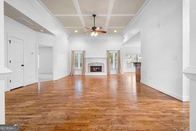 210 Misty Grove Drive, Loganville, GA 30052