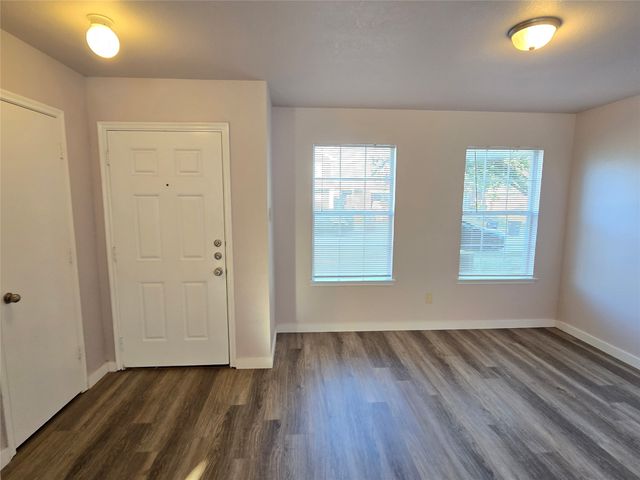 7112 Kickapoo Drive, Fort Worth, TX 76179