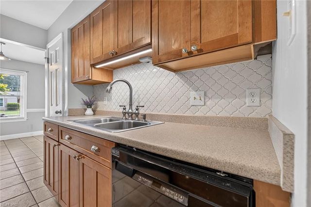 1310 Crane CRES, Virginia Beach, VA 23454