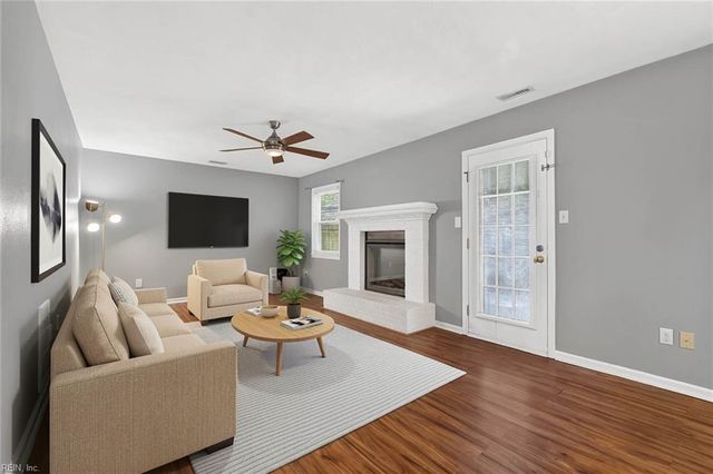 1310 Crane CRES, Virginia Beach, VA 23454