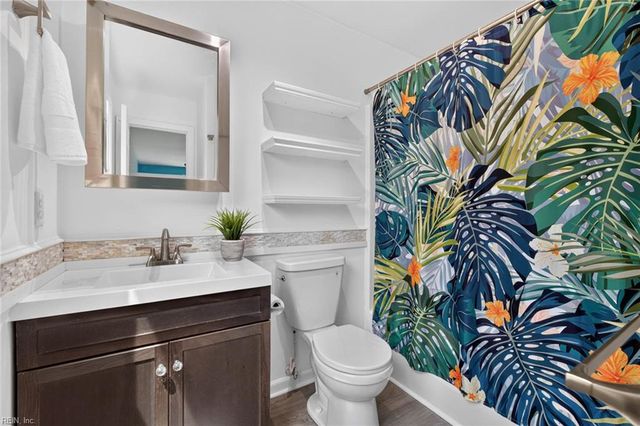 1310 Crane CRES, Virginia Beach, VA 23454