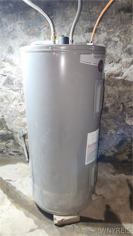 42 Porter Avenue, Batavia City, NY 14020