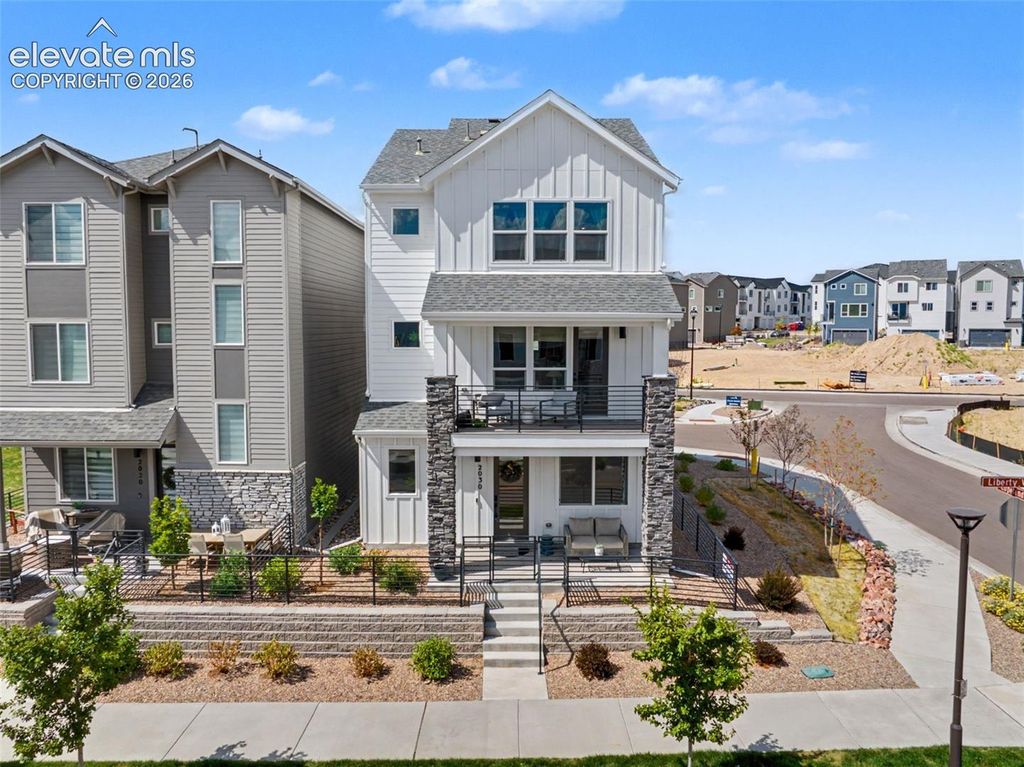 2030 Liberty View Point, Colorado Springs, CO 80908 — exterior